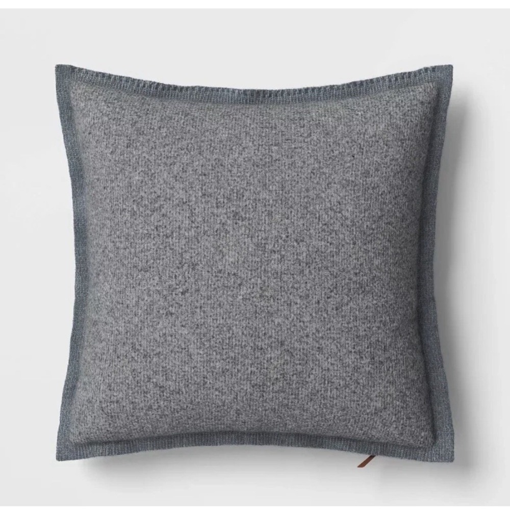 Threshold The Cozy Collection Faux Cashmere Knit Throw‎ Pillow - Gray Set Of 4!